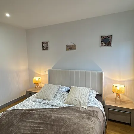 Maison Moderne Pour 6 Personnes *